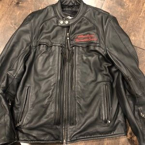 Men’s size large Harley Davidson leather jacket